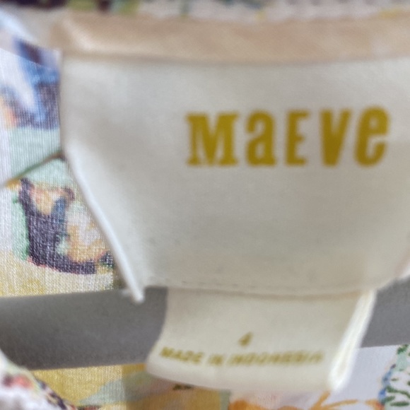 Cute blouse great condition bought at Anthropologie - Picture 2 of 4